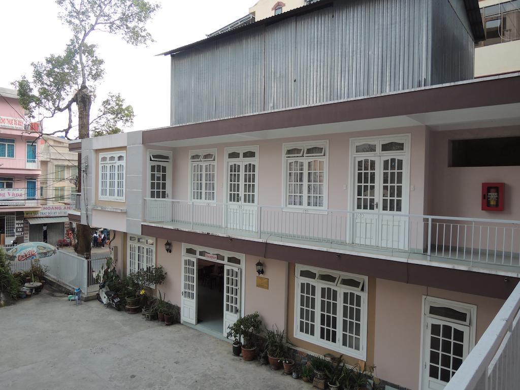 Hong Lan Hotel Da Lat Exterior photo